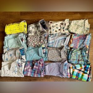 Mens LOT of 17 button down casual shirts & 1 polo